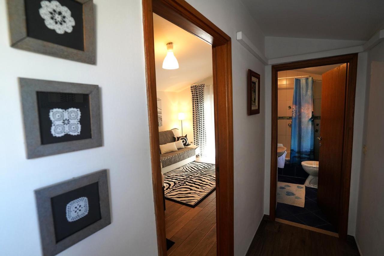 Villa Tago With Heated New Pool Kaštela 外观 照片