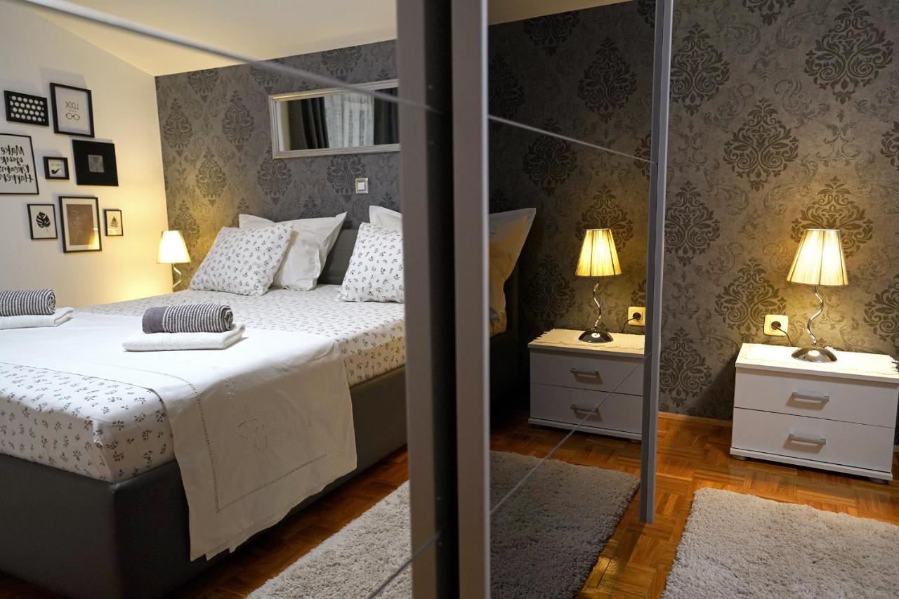 Villa Tago With Heated New Pool Kaštela 外观 照片