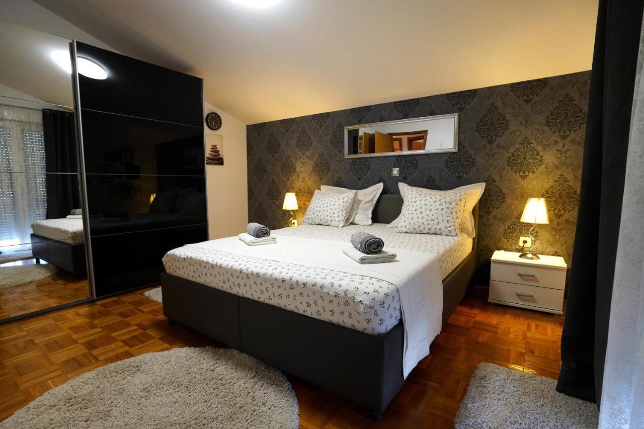 Villa Tago With Heated New Pool Kaštela 外观 照片