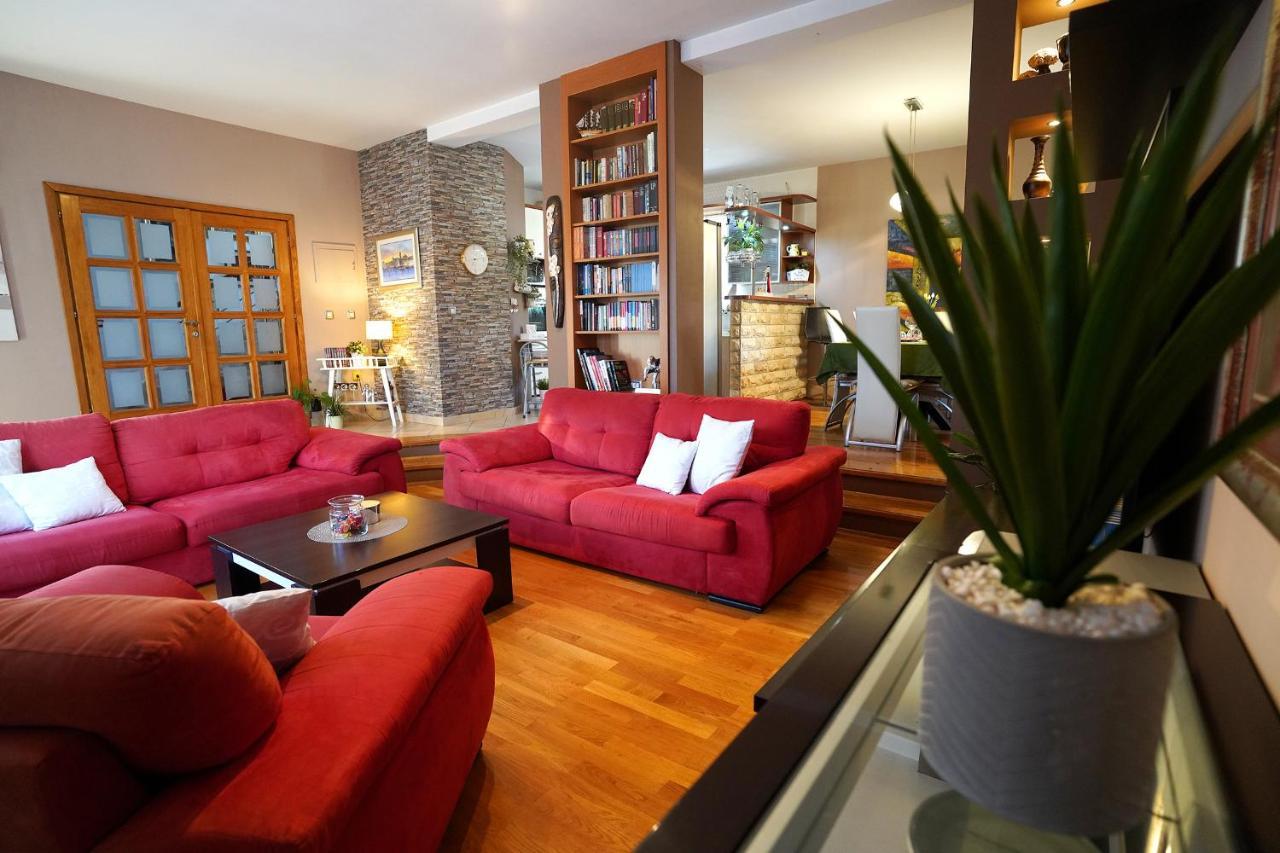 Villa Tago With Heated New Pool Kaštela 外观 照片