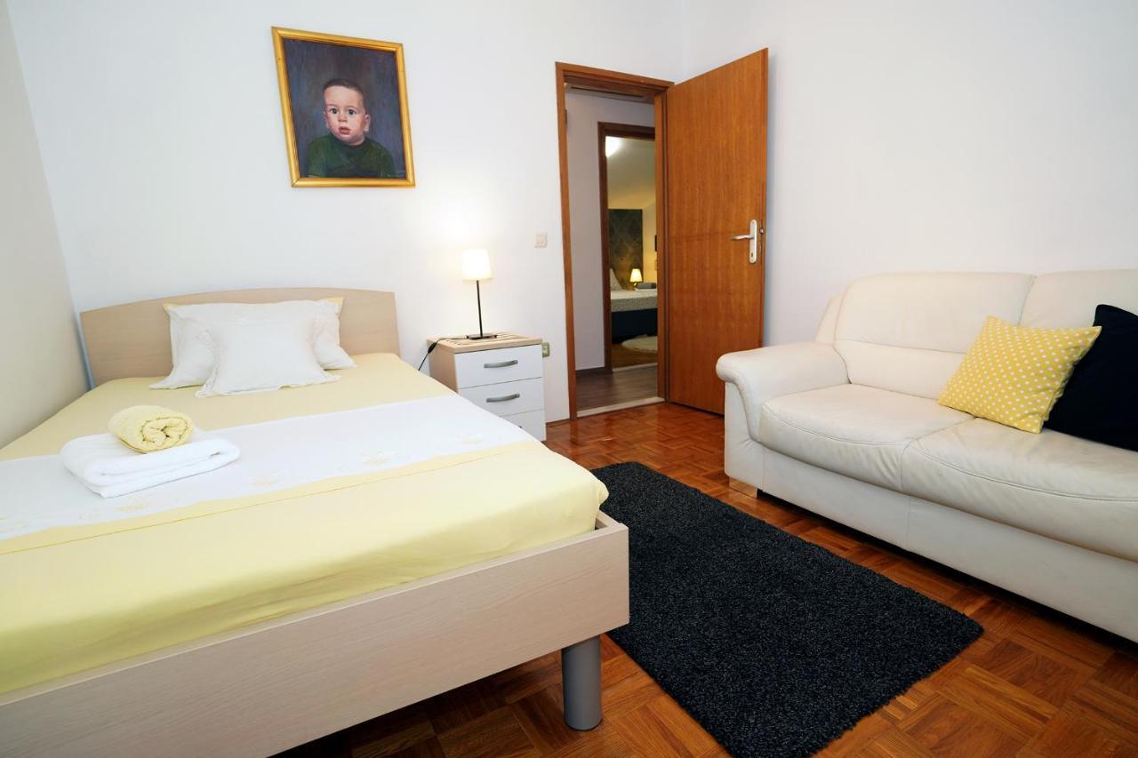 Villa Tago With Heated New Pool Kaštela 外观 照片