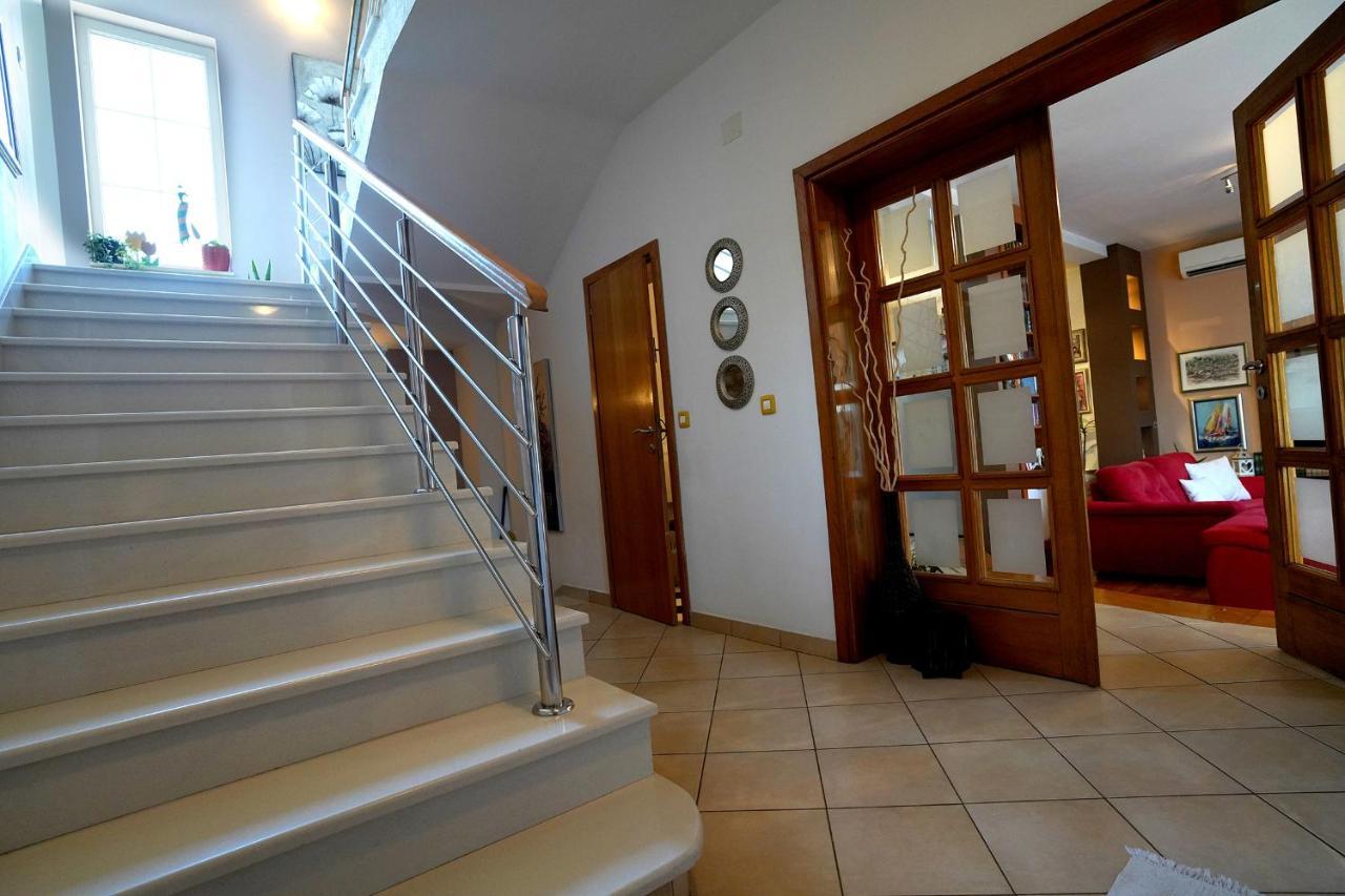 Villa Tago With Heated New Pool Kaštela 外观 照片