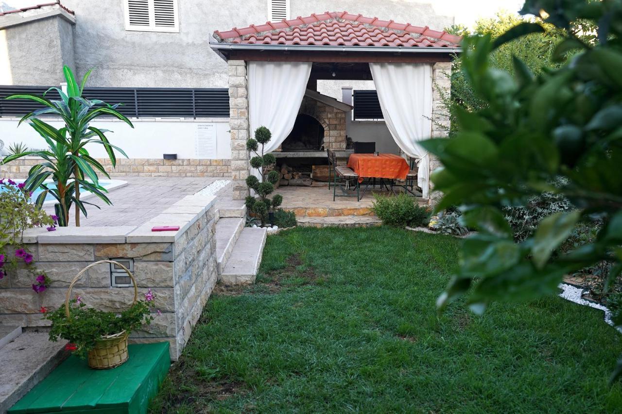 Villa Tago With Heated New Pool Kaštela 外观 照片