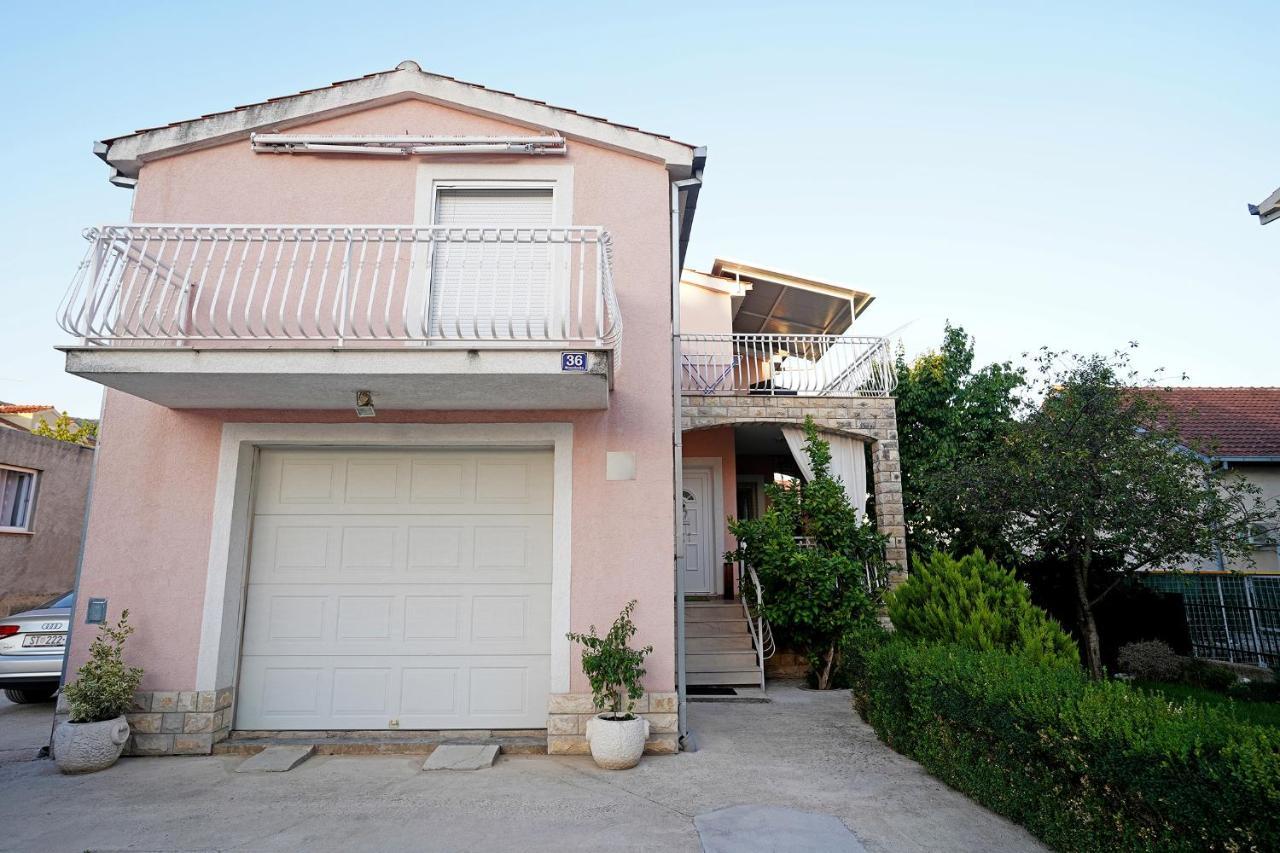 Villa Tago With Heated New Pool Kaštela 外观 照片