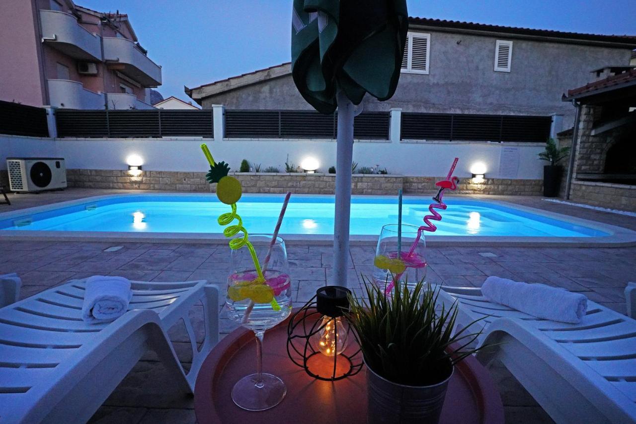 Villa Tago With Heated New Pool Kaštela 外观 照片